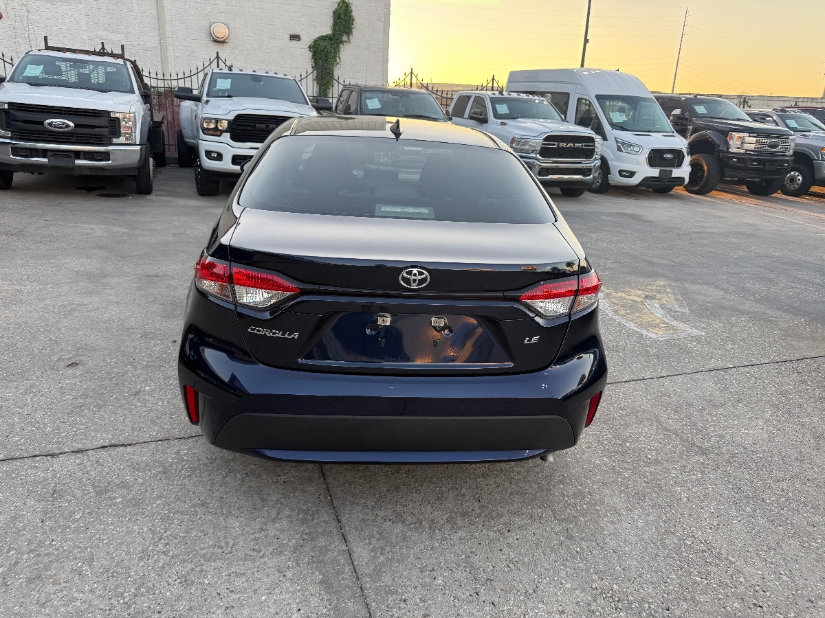 2022 Toyota Corolla LE SE photo 4