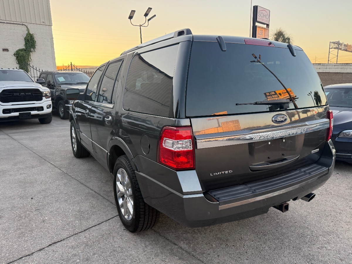 2017 Ford Expedition Limited photo 3