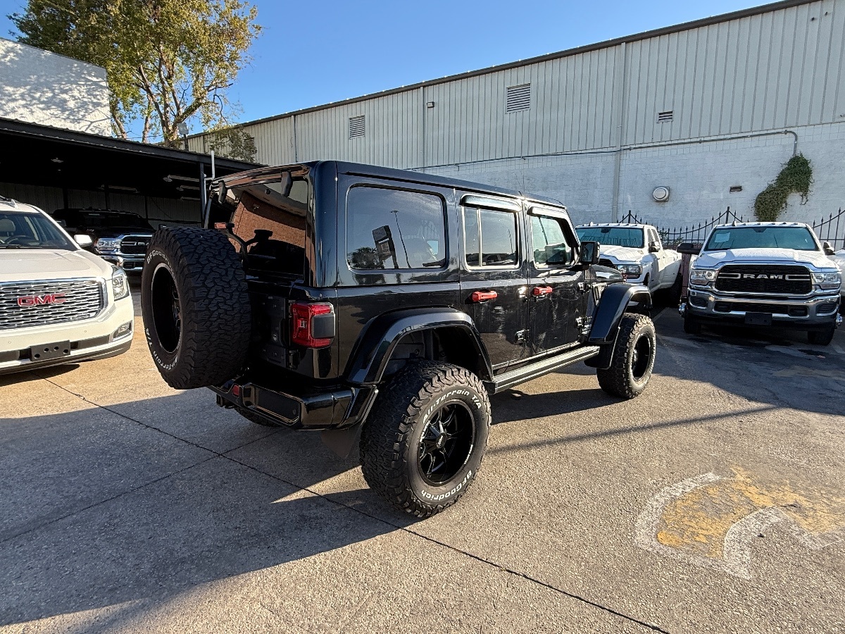2021 Jeep Wrangler Unlimited Sahara High Altitude photo 4