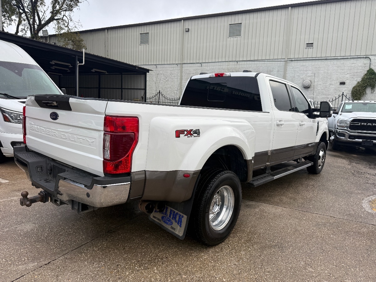 2020 Ford F-350 Lariat photo 4