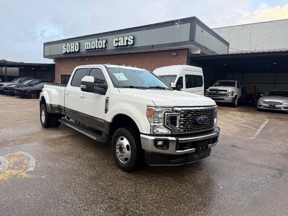 2020 Ford F-350 Lariat photo 3