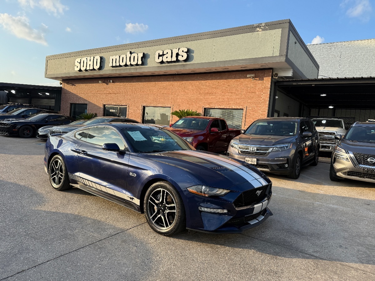 2018 Ford Mustang GT photo 3