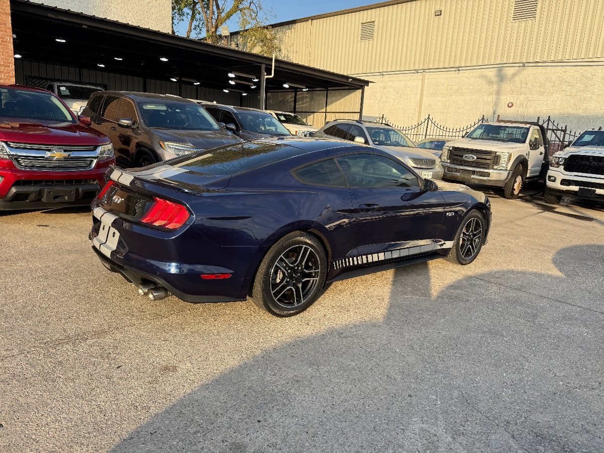 2018 Ford Mustang GT photo 4