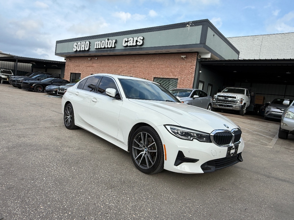 2020 Bmw 330i photo 2