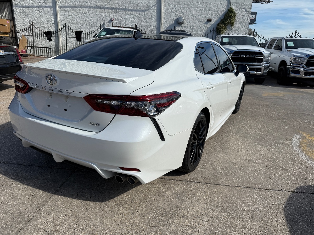 2022 Toyota Camry XSE photo 4