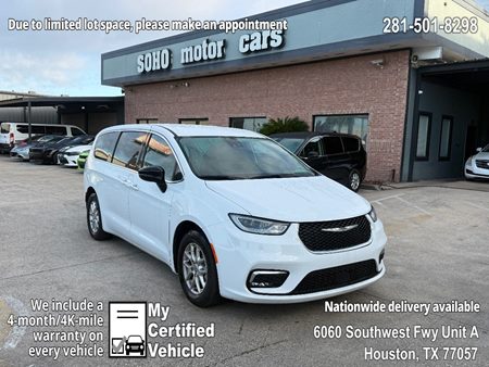 Certified Pre-Owned 2025 Chrysler Pacifica Select