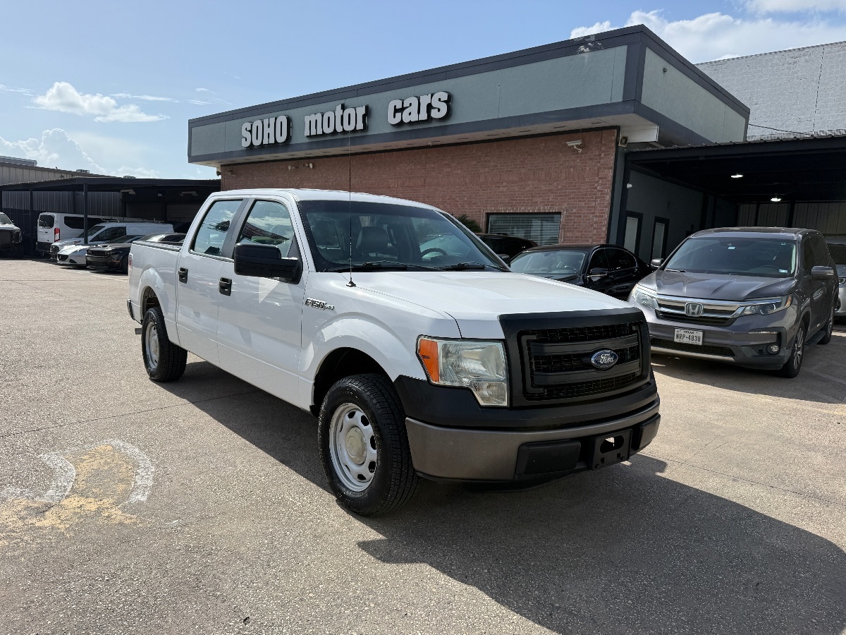 View vehicle photo 2