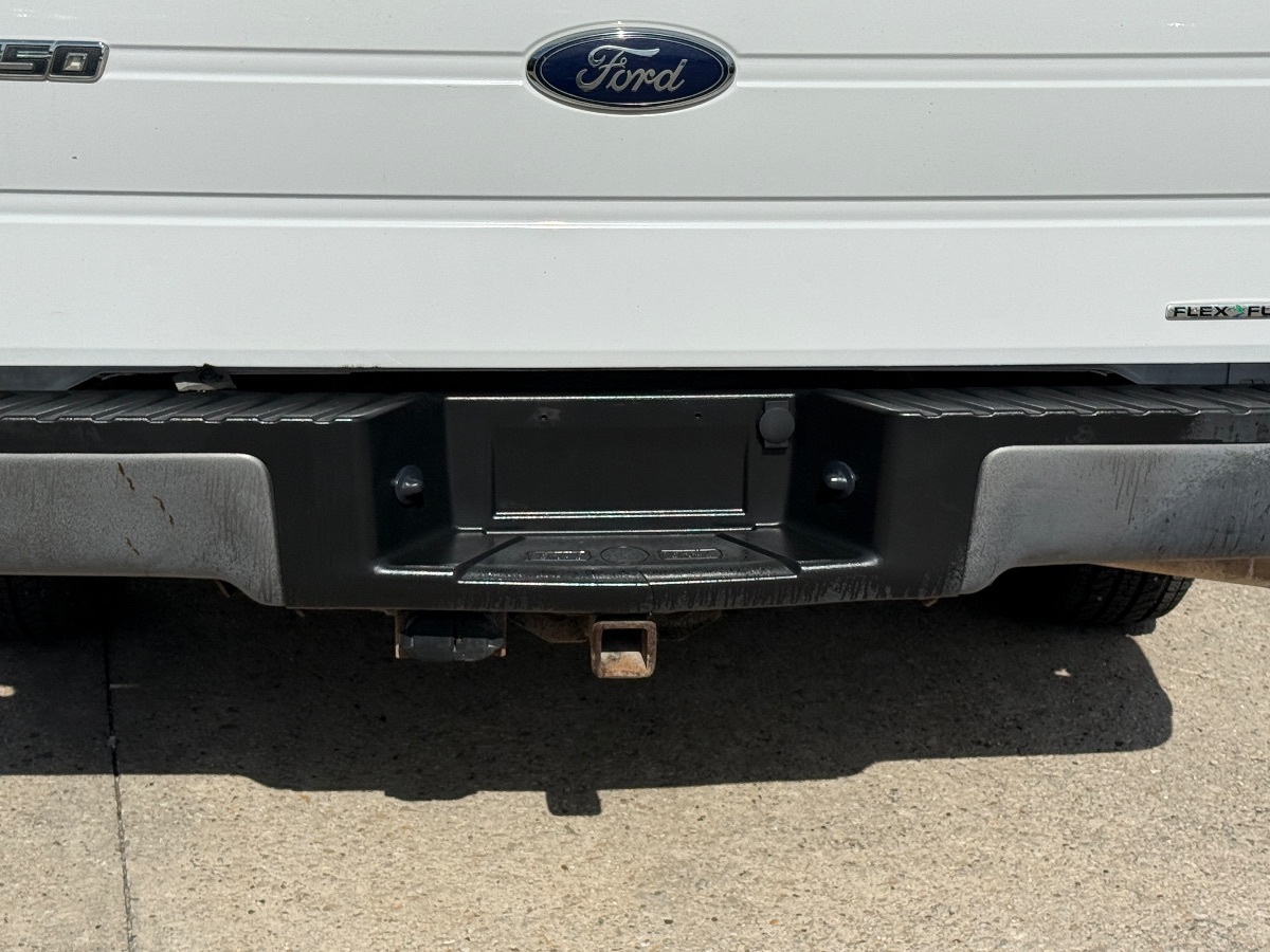 View vehicle photo 6