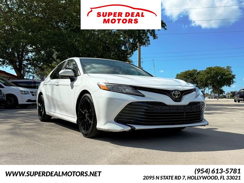 2018 Toyota Camry LE