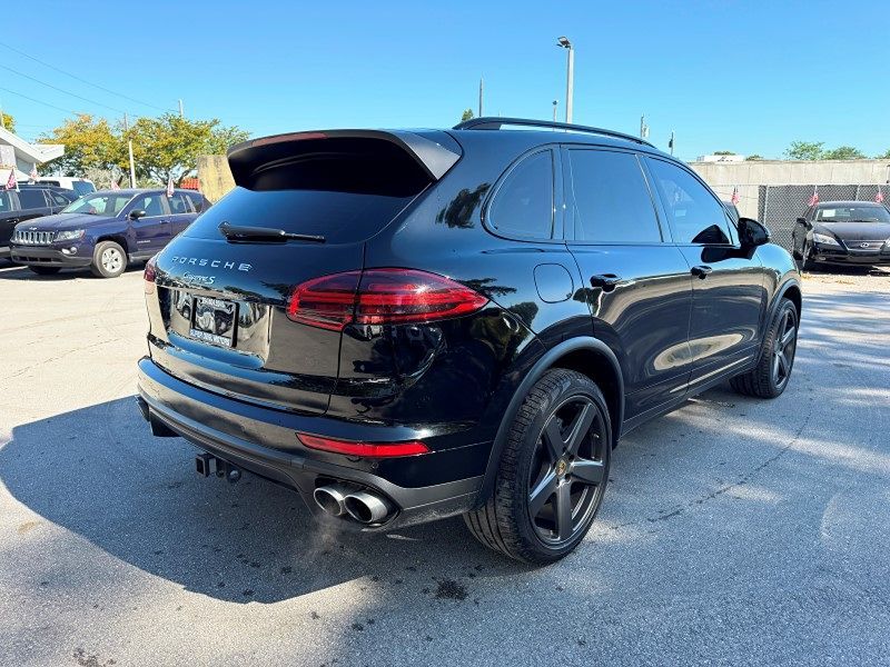 2018 Porsche Cayenne S - Photo 5