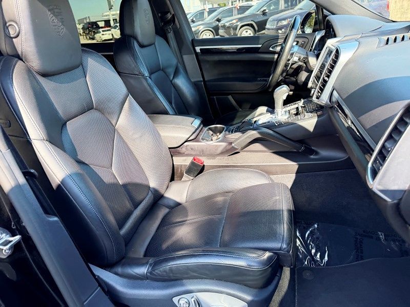 2018 Porsche Cayenne S - Photo 16