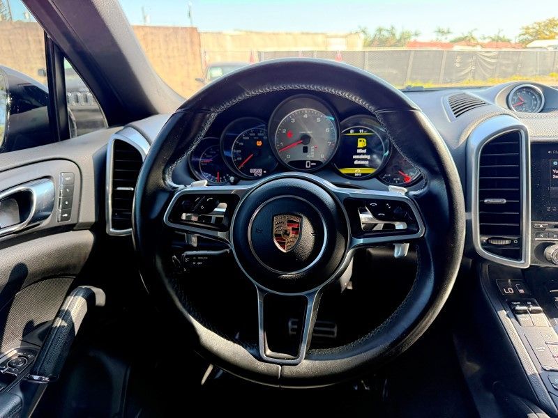 2018 Porsche Cayenne S - Photo 19