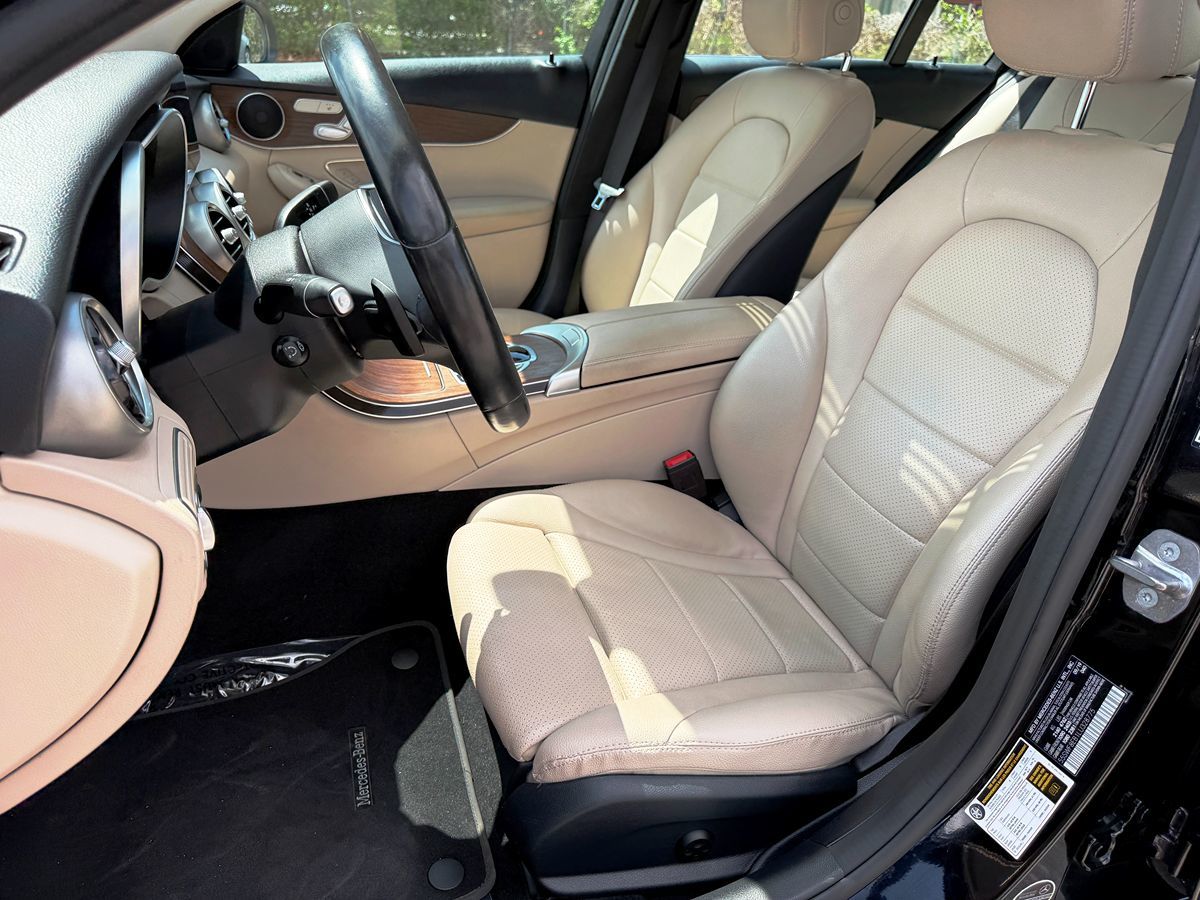 2020 Mercedes-Benz C-Class Sedan C300 - Photo 13