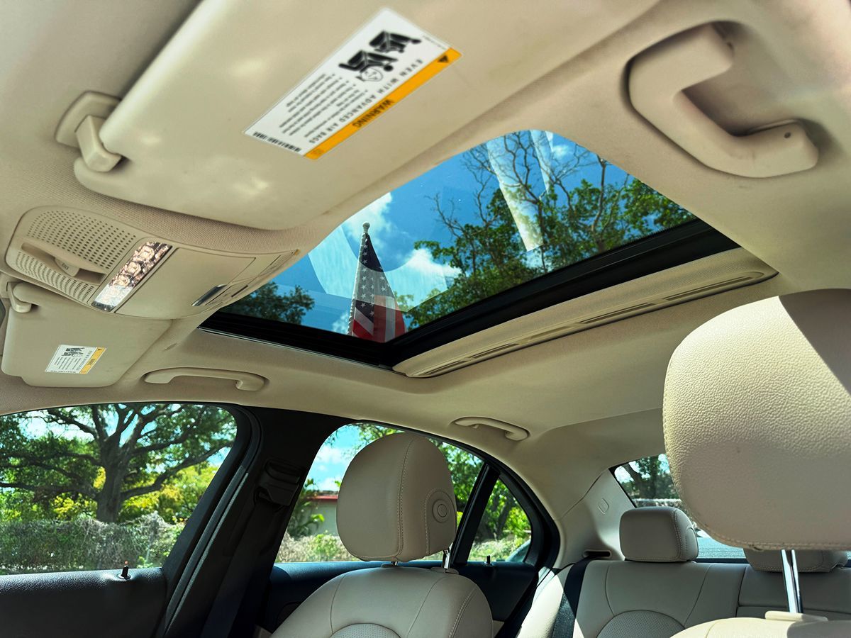 2020 Mercedes-Benz C-Class Sedan C300 - Photo 20