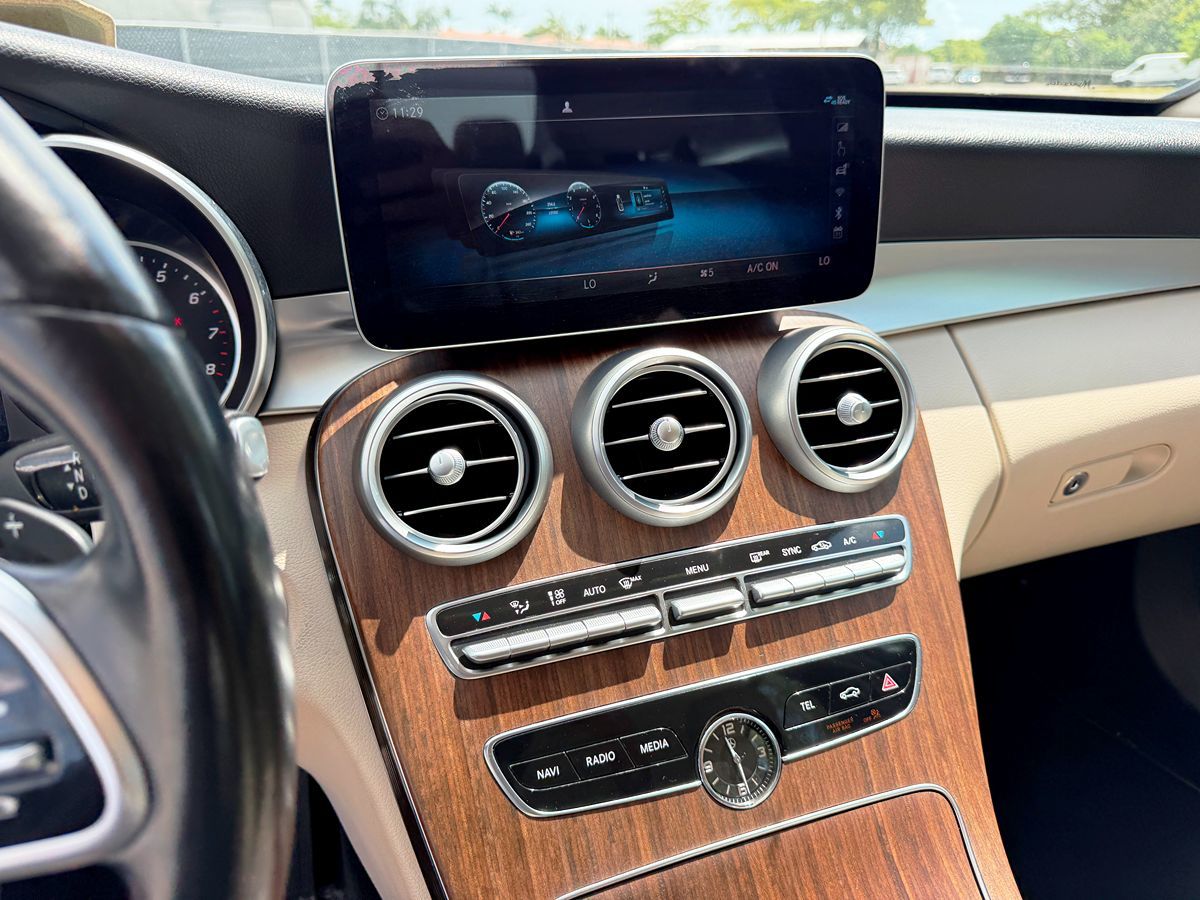 2020 Mercedes-Benz C-Class Sedan C300 - Photo 22