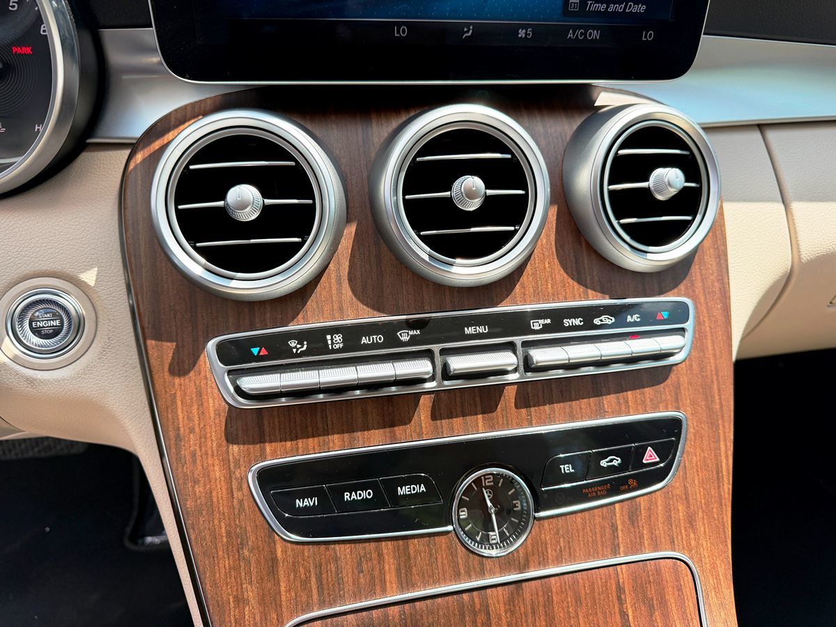 2020 Mercedes-Benz C-Class Sedan C300 - Photo 25