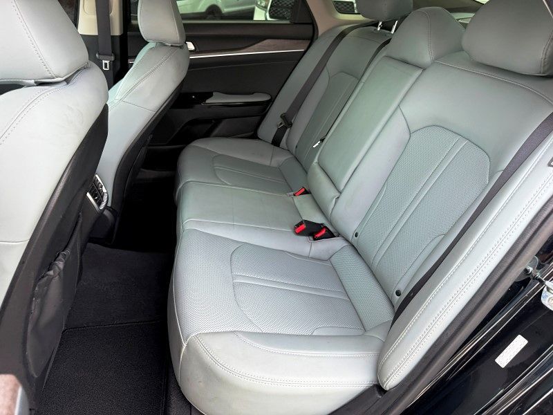 2022 Kia K5 EX - Photo 14