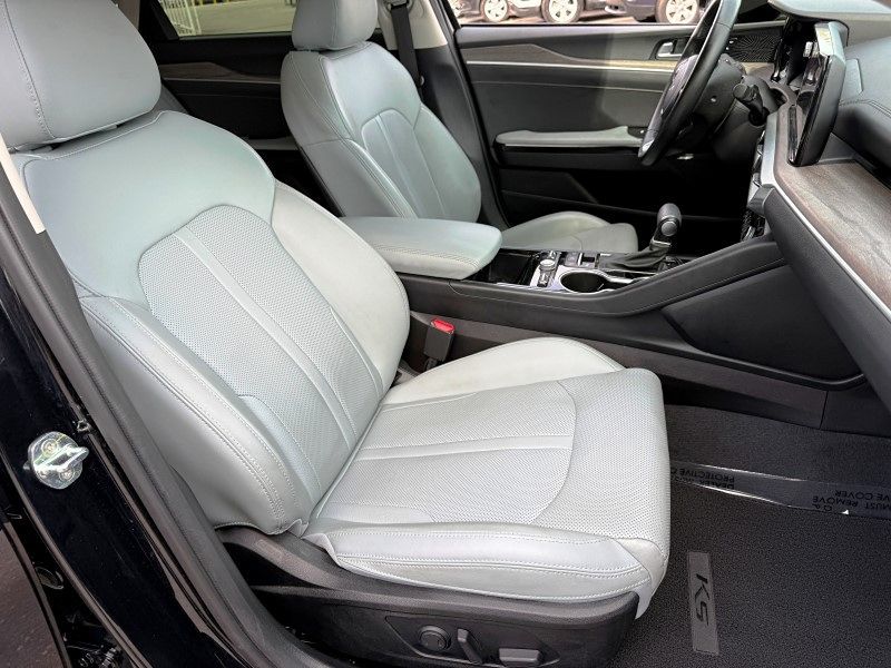 2022 Kia K5 EX - Photo 16