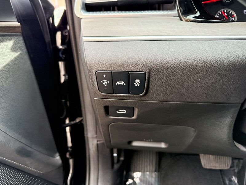 2022 Kia K5 EX - Photo 30