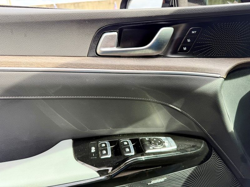 2022 Kia K5 EX - Photo 31