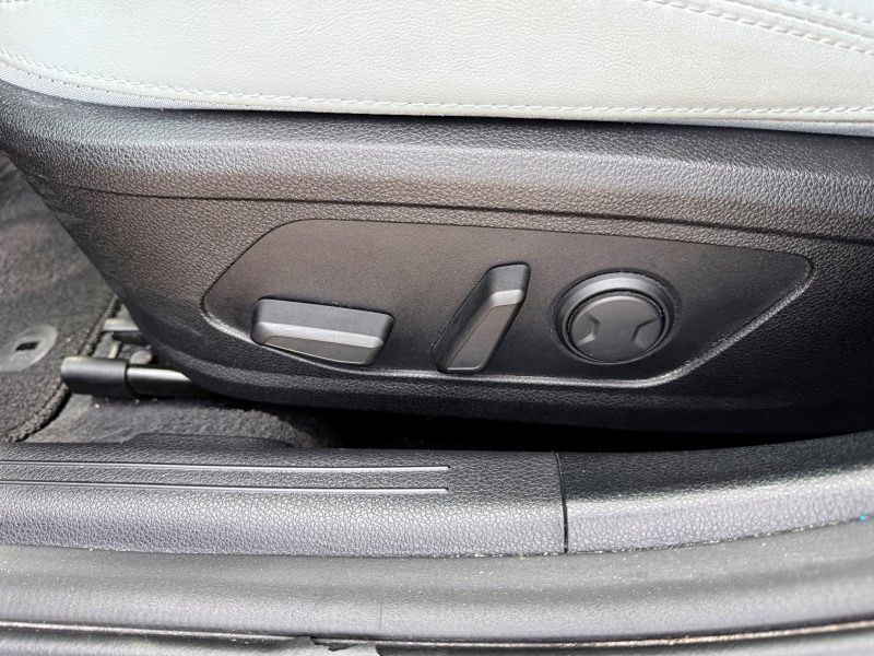 2022 Kia K5 EX - Photo 34