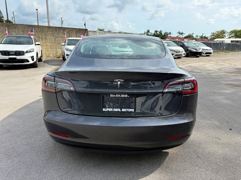 2018 Tesla Model 3 Mid Range photo 6