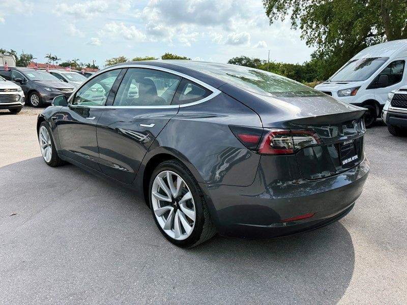 2018 Tesla Model 3 Mid Range photo 7