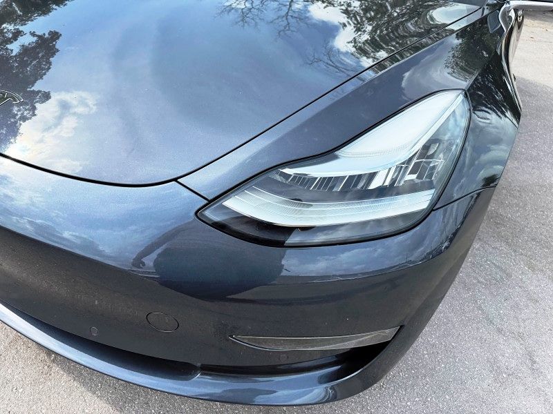 2018 Tesla Model 3 Mid Range photo 12