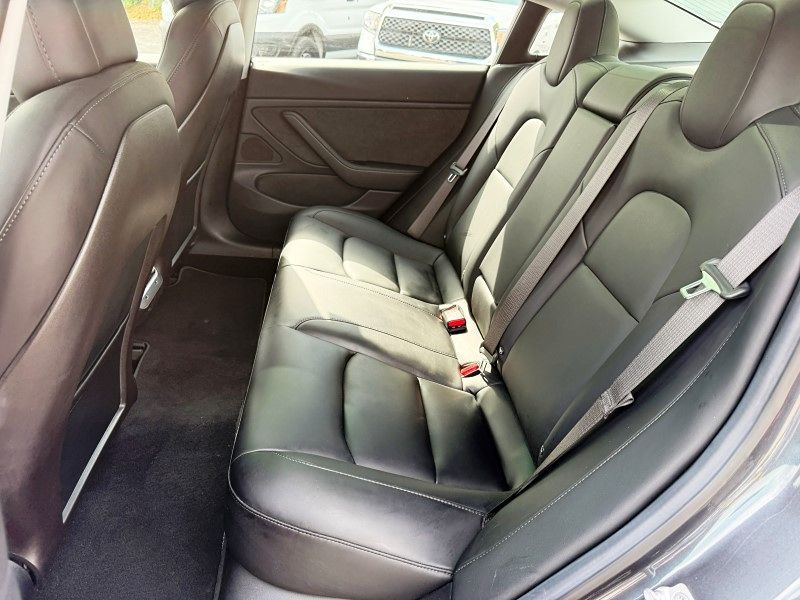 2018 Tesla Model 3 Mid Range photo 15