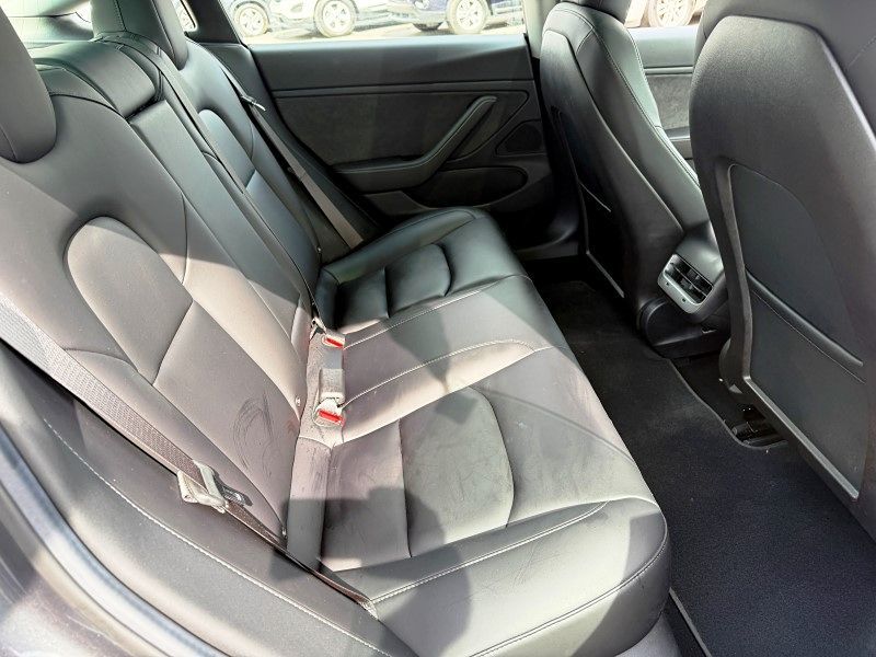 2018 Tesla Model 3 Mid Range photo 16