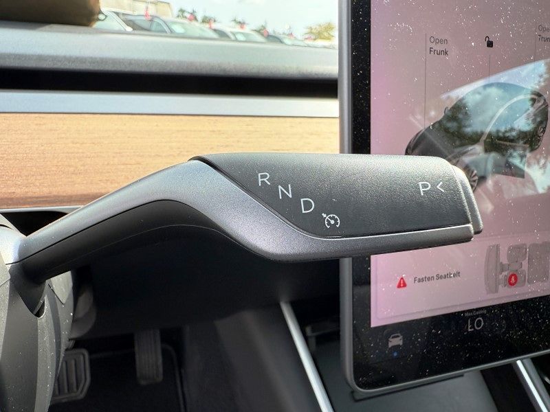 2018 Tesla Model 3 Mid Range photo 29