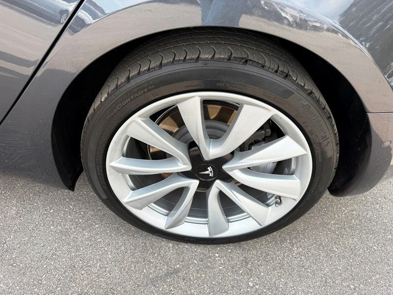 2018 Tesla Model 3 Mid Range photo 31