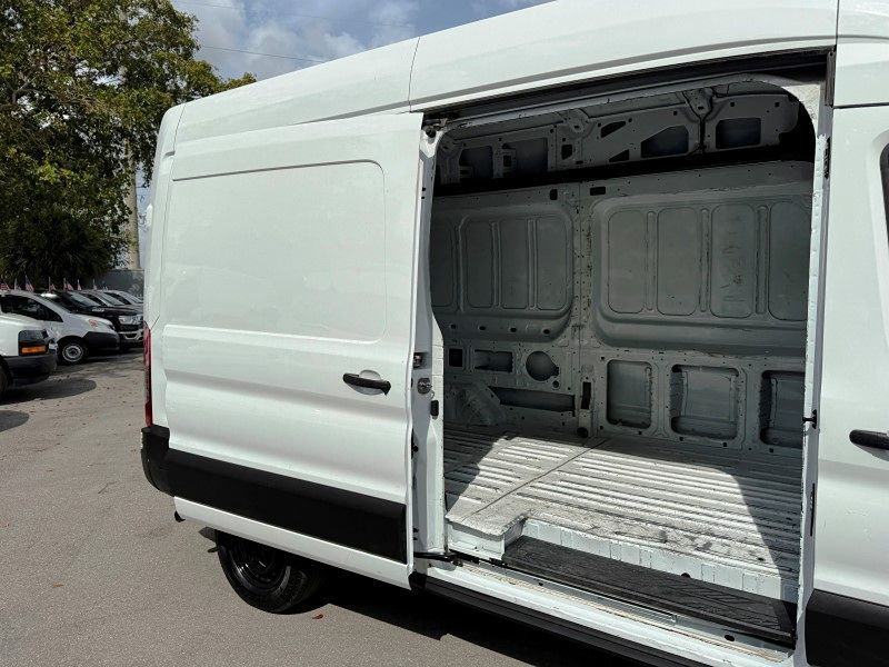 2023 Ford Transit Cargo Van photo 28