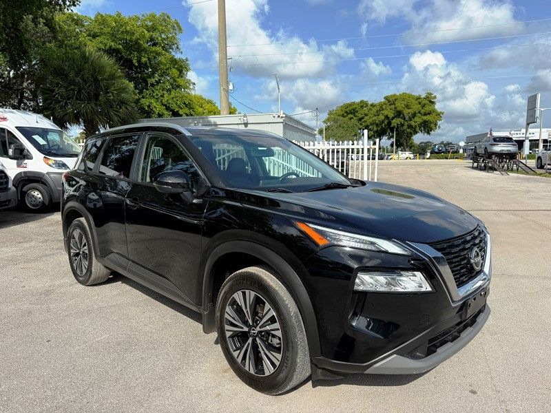 2022 Nissan Rogue SV - Photo 3