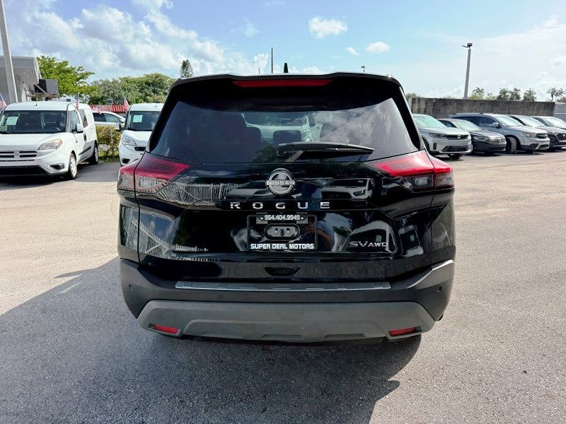 2022 Nissan Rogue SV - Photo 6