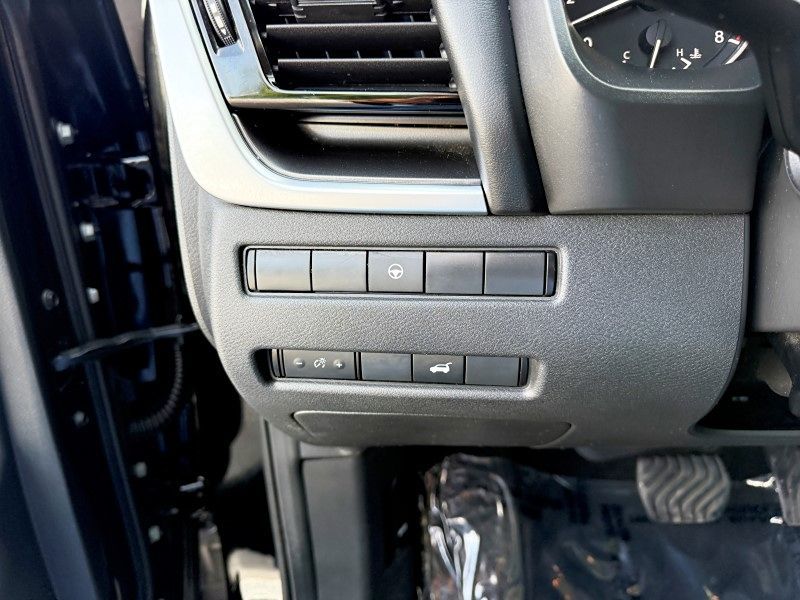 2022 Nissan Rogue SV - Photo 29