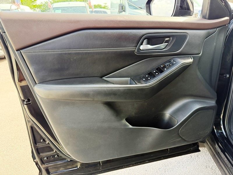 2022 Nissan Rogue SV - Photo 31