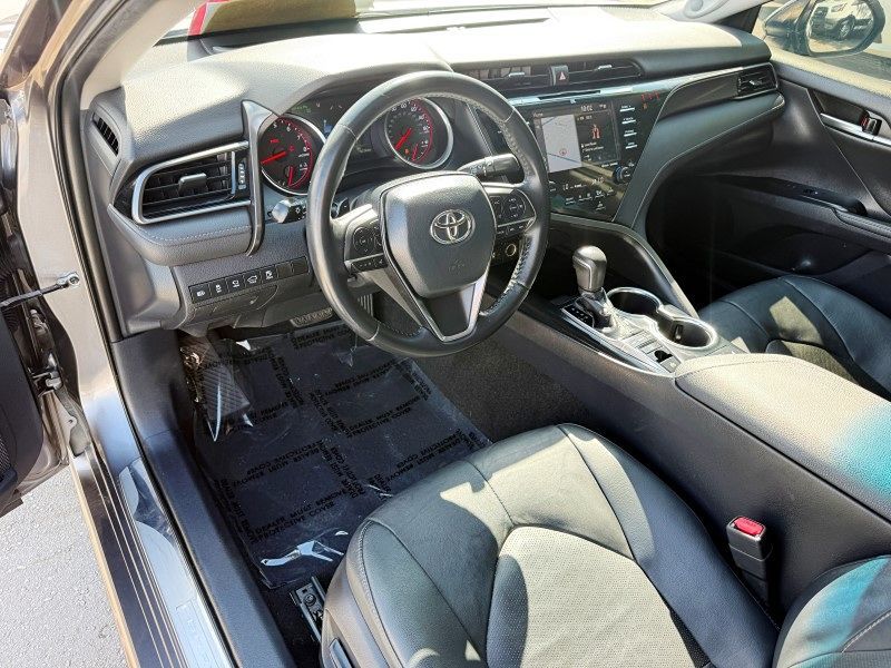 2019 Toyota Camry XSE - Photo 12