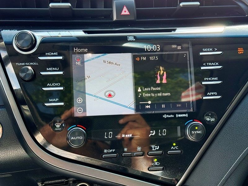 2019 Toyota Camry XSE - Photo 22