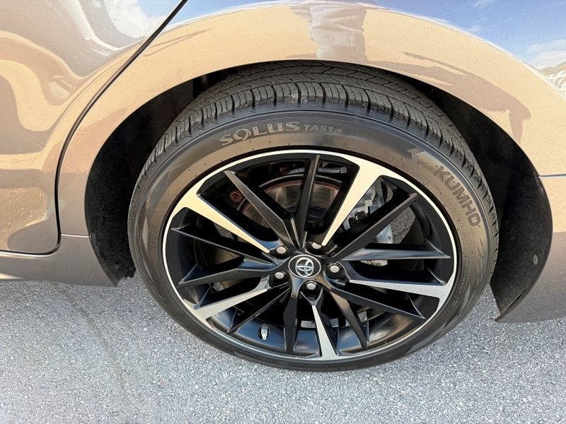2019 Toyota Camry XSE - Photo 34
