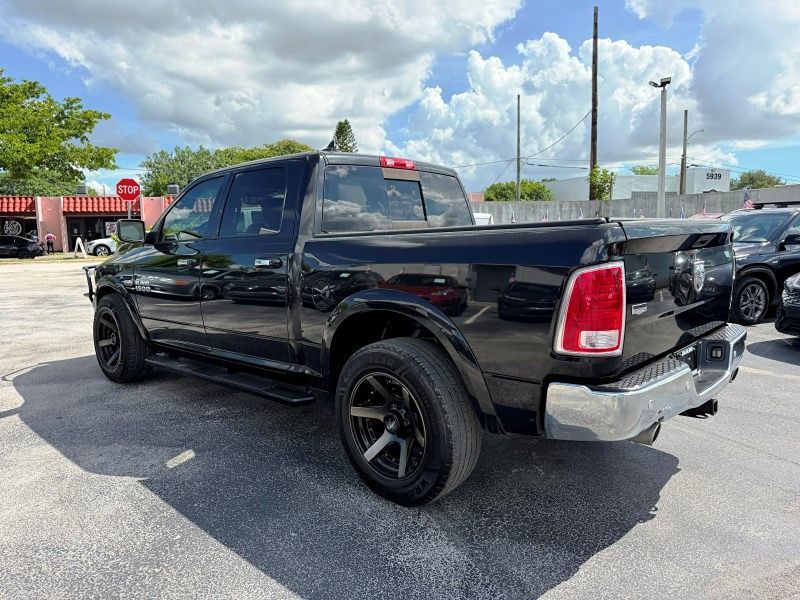 2018 Ram 1500 Laramie photo 4