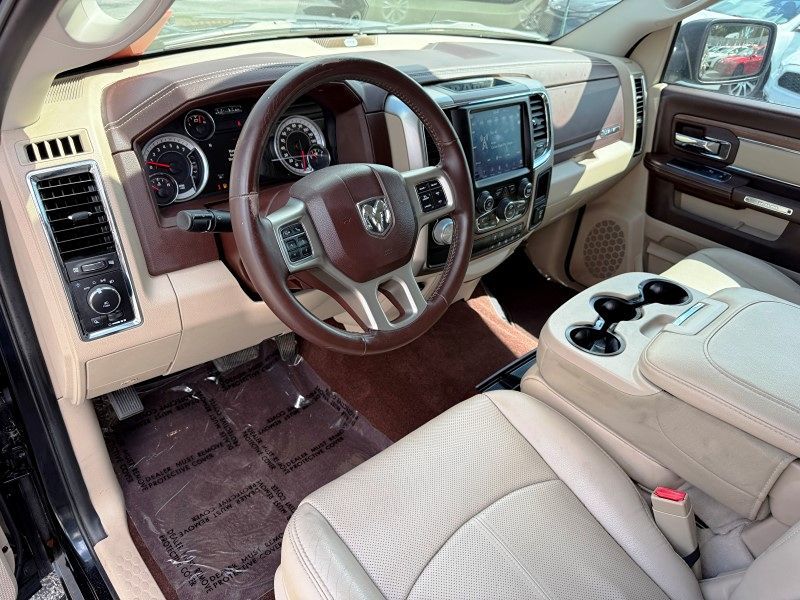 2018 Ram 1500 Laramie photo 9