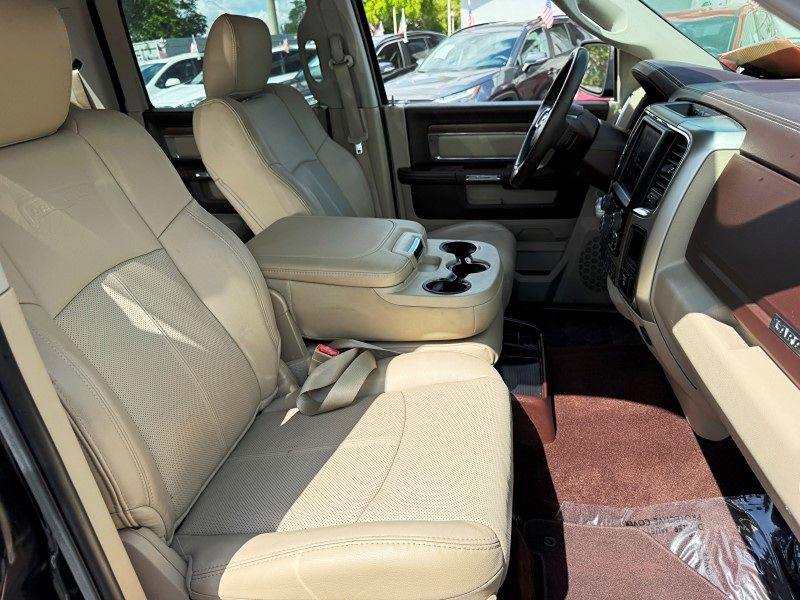 2018 Ram 1500 Laramie photo 13