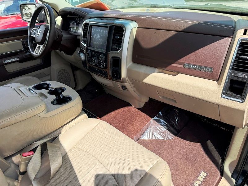 2018 Ram 1500 Laramie photo 14