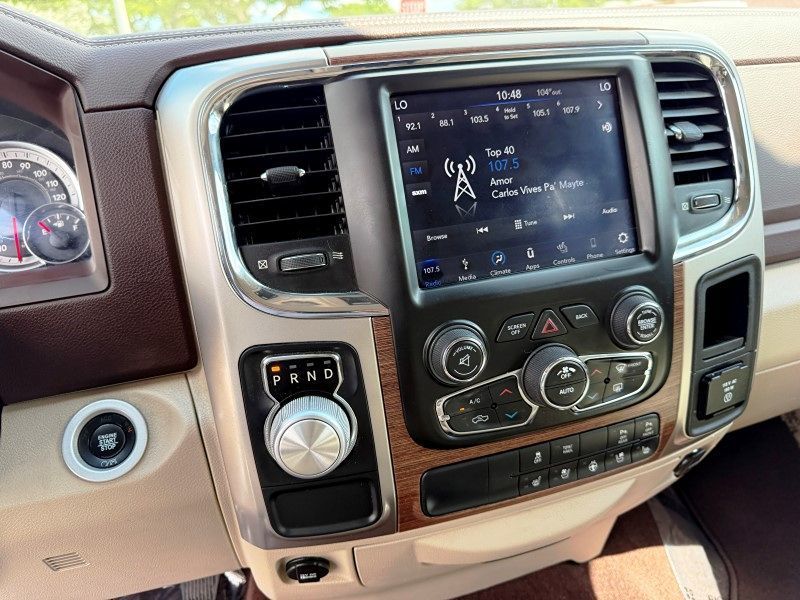 2018 Ram 1500 Laramie photo 18