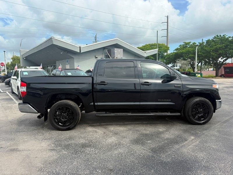 2021 Toyota Tundra SR5 Grade photo 2