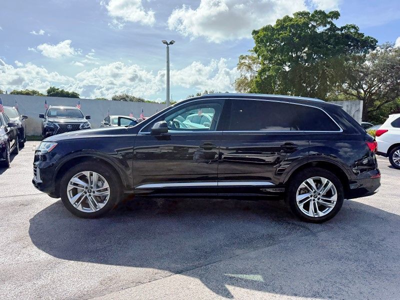 2021 Audi Q7 Premium Plus photo 7
