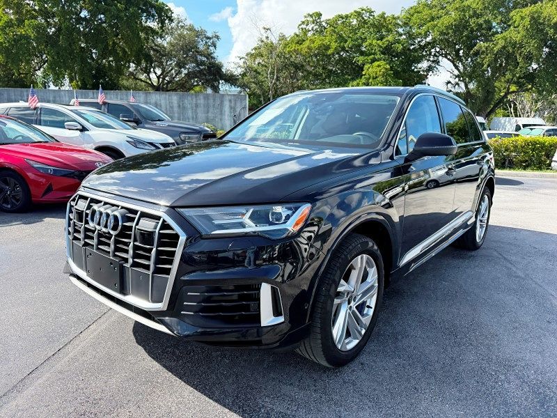 2021 Audi Q7 Premium Plus photo 8