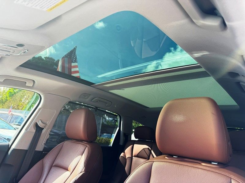 2021 Audi Q7 Premium Plus photo 21