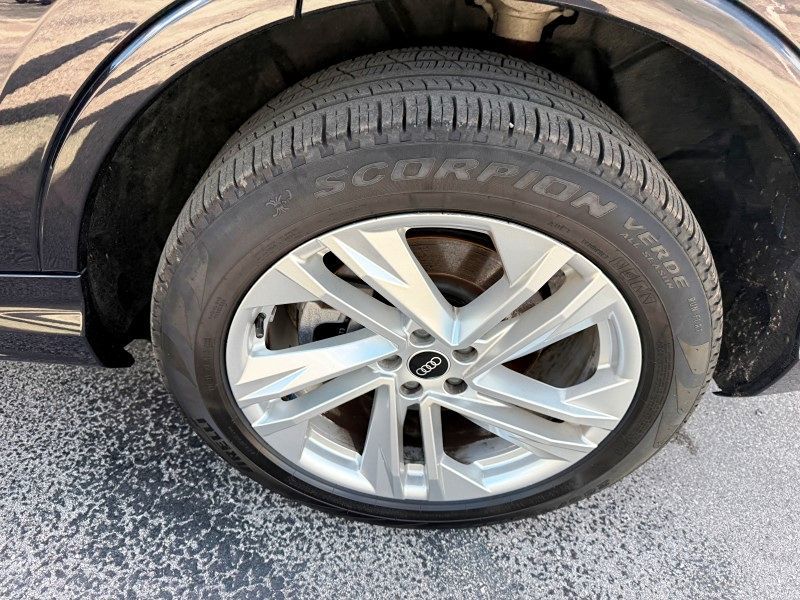 2021 Audi Q7 Premium Plus photo 34
